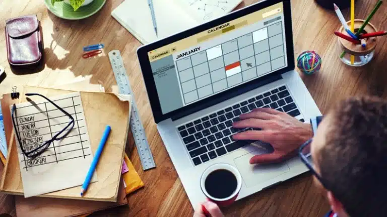 Comunity-manager - Tecnológico Universitario Rumiñahui