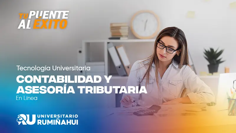 Hero banner for online university program: 'Contabilidad y Asesoría Tributaria' with a woman working at a desk and the logo de la Universidad Ruminihuí (texto en español).