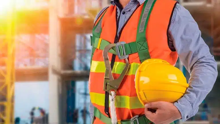 Riegos-laborables - Tecnológico Universitario Rumiñahui