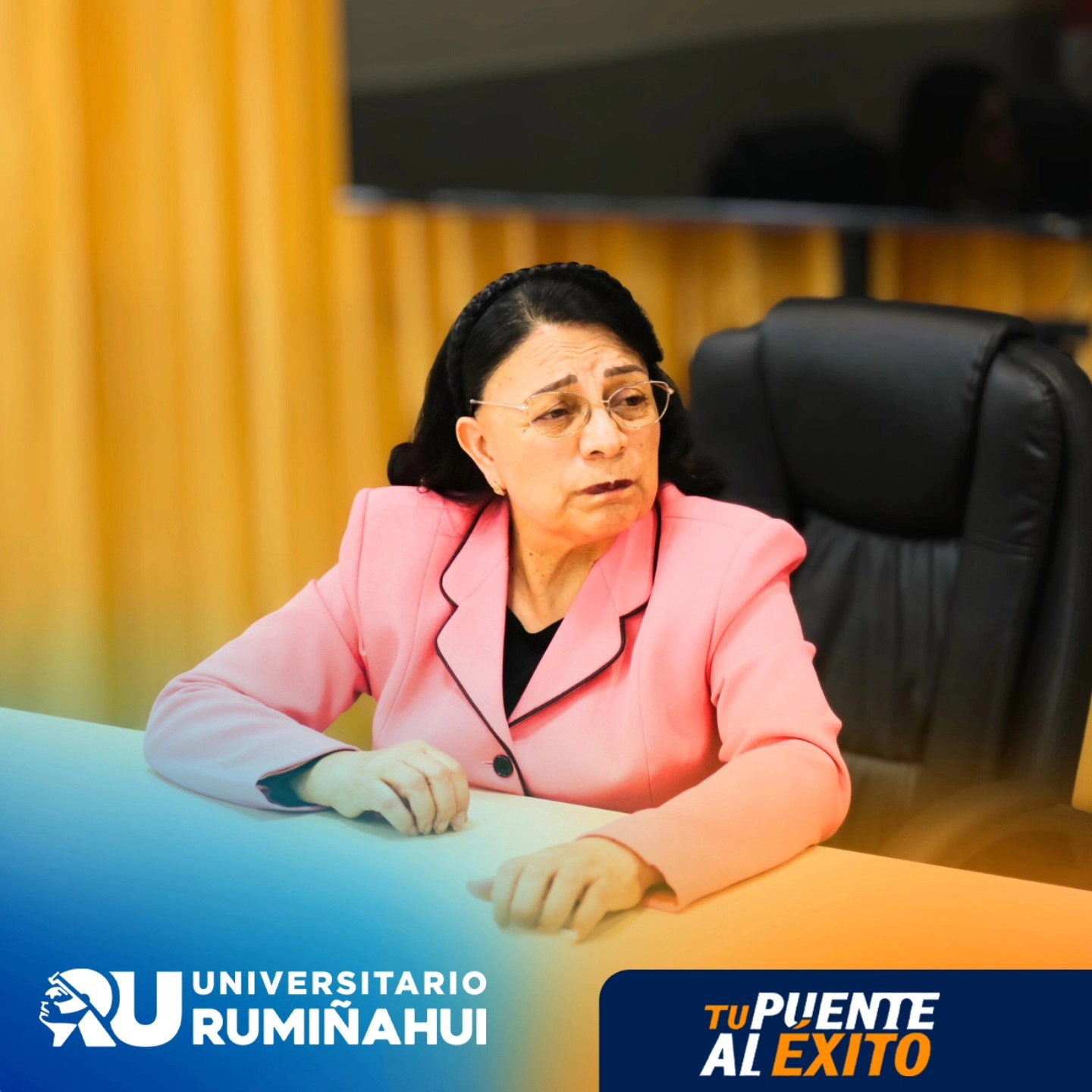 firma-convenio-universitario-ruminahui-ube 5