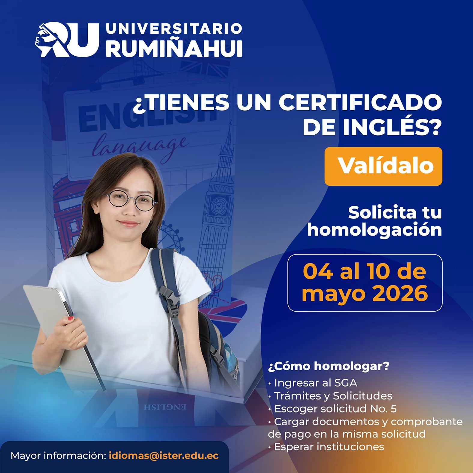 Estudiante con certificado invitando a validar estudios de inglés en la Universidad Rumiñahui.
